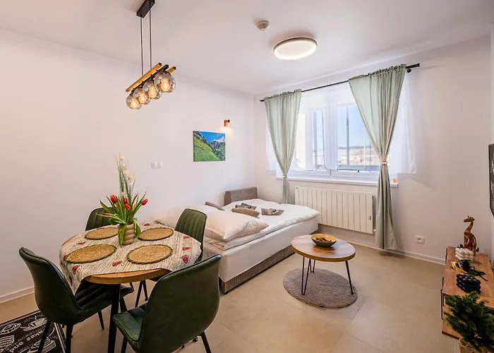 Sky Tatry 아파트 *